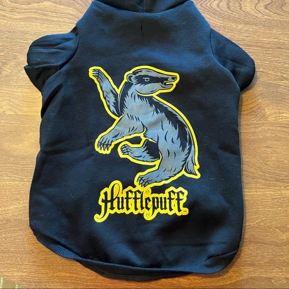Wizarding World Of Harry Potter Hufflepuff Pet Dog Hoodie Size L Large NWT